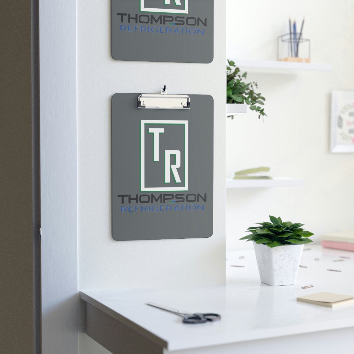 Thompson refrigeration - Clipboard